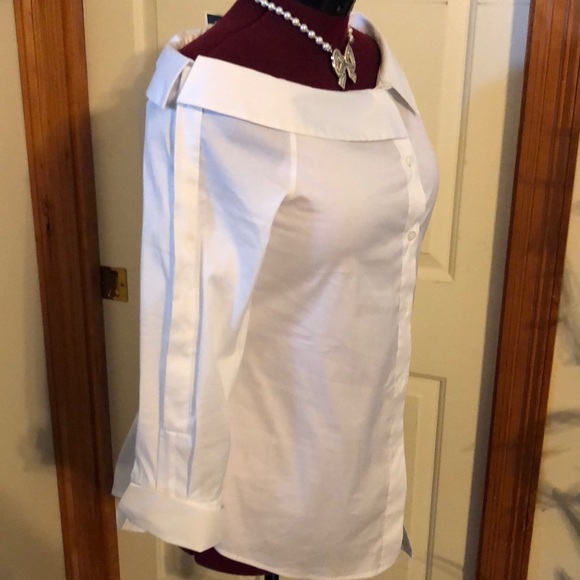 Blouse - Picture 2 of 3